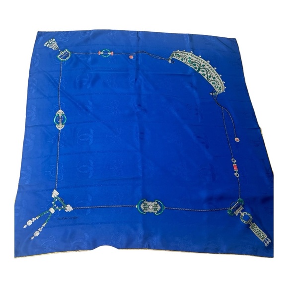 Cartier Scarf - Picture 11 of 14